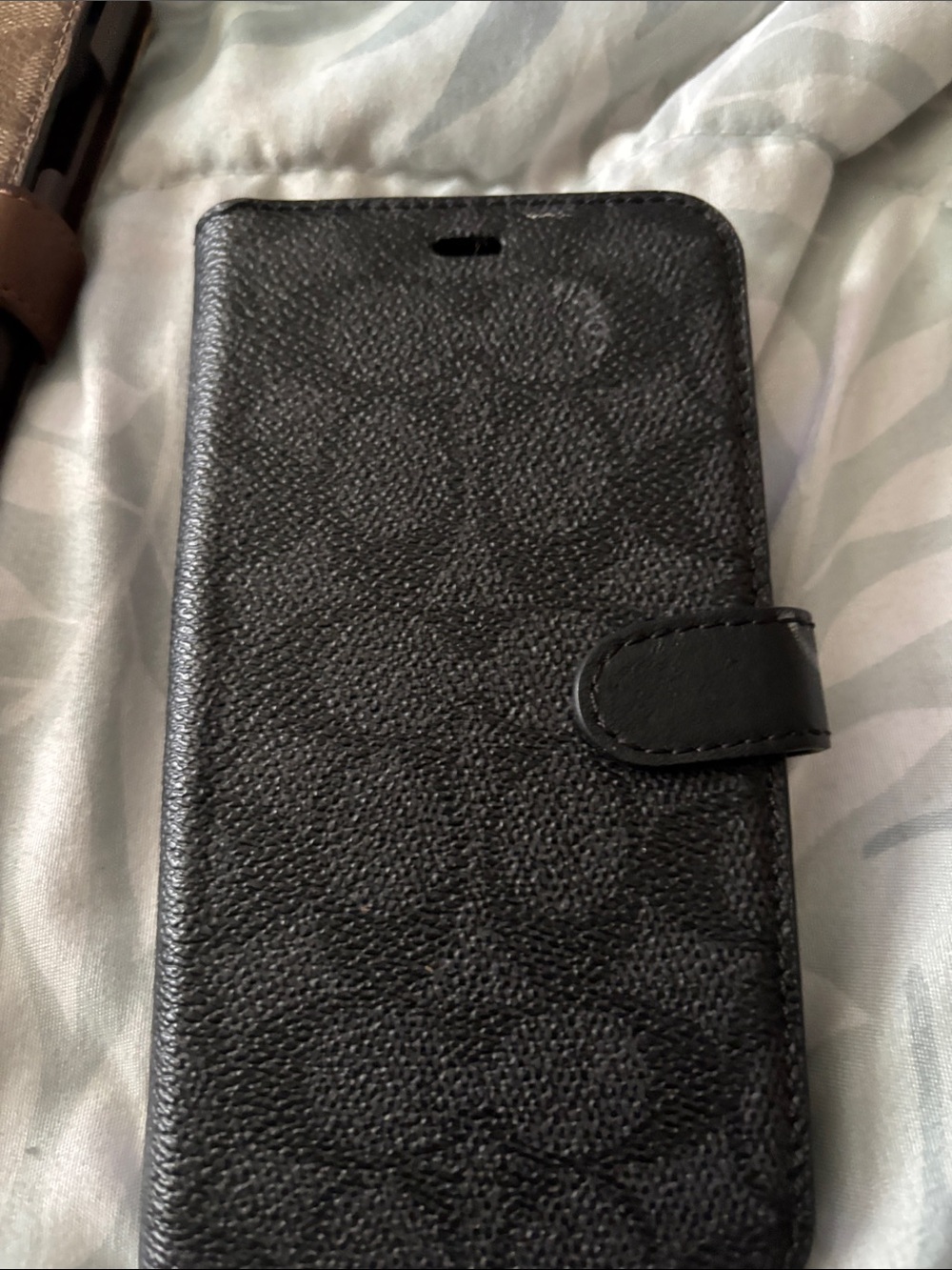 Coach Black Signature Textured Flip Wallet Case with Magnetic Tab iPhone X